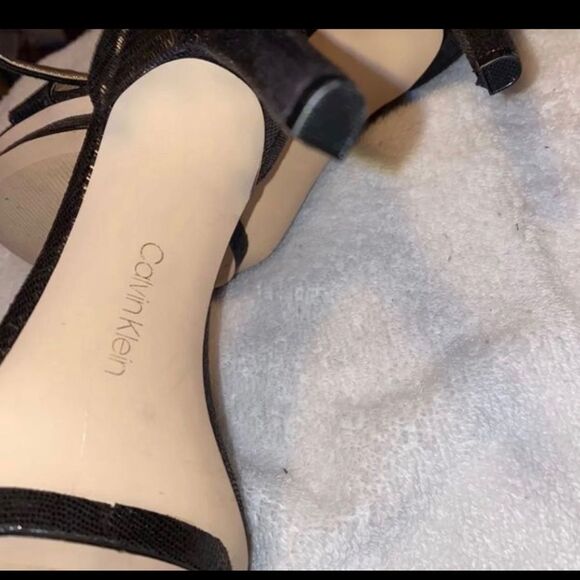 Calvin Klein platform black faux leather open toe sandal size 6 - Picture 4 of 9
